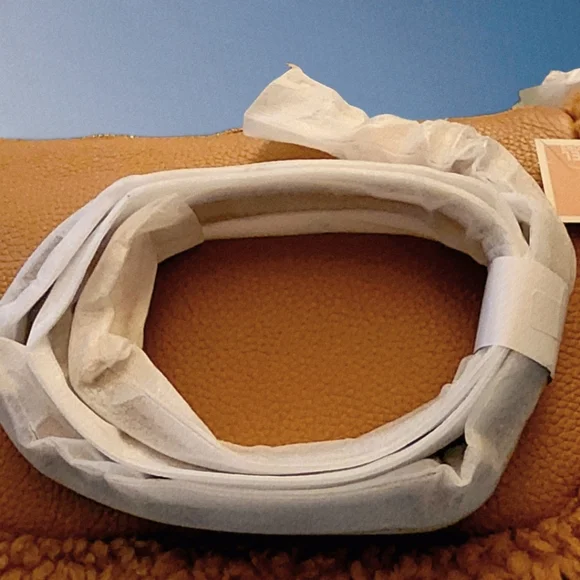 Michael Kors Carmela CrossBody Bag Chain Leather Shearling Faux Fur Trim NWT - Picture 11 of 15